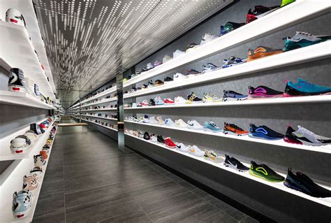 fake shoe shops near me